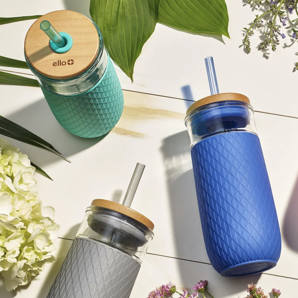 Devon 18oz Glass Tumbler with Straw