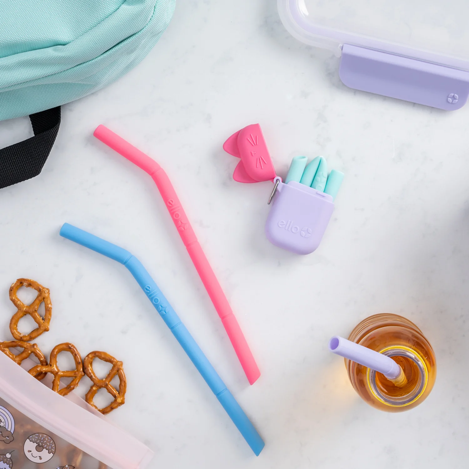 Kids Fold and Store Silicone Straw Set with Case
